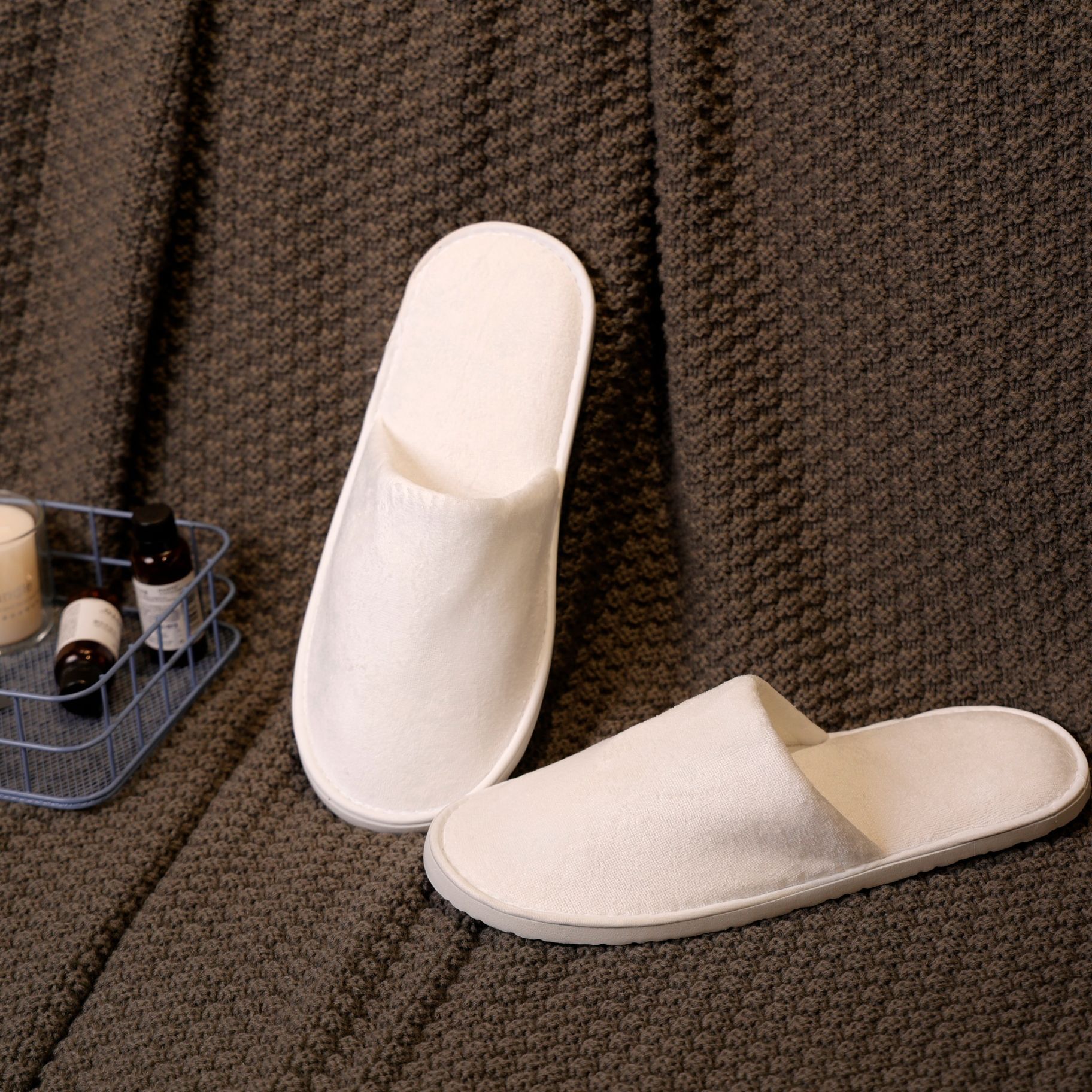 天鹅绒一次性拖鞋