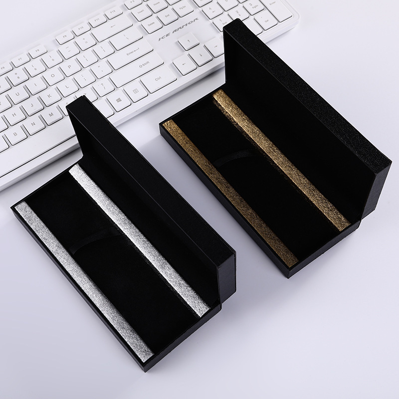 金边银边钢笔盒